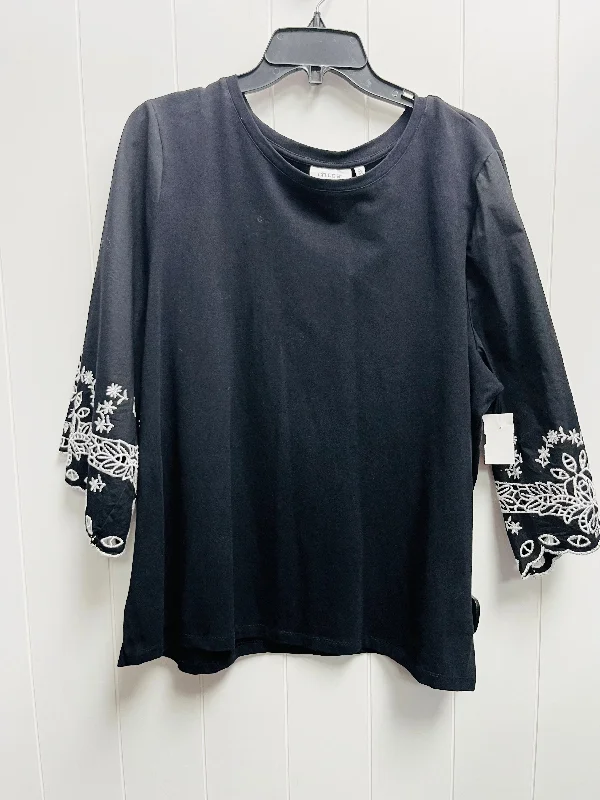 women's tops for those who want to wear versatile pieces that can be dressed up or downBlack & White Top 3/4 Sleeve Chicos, Size Xxl