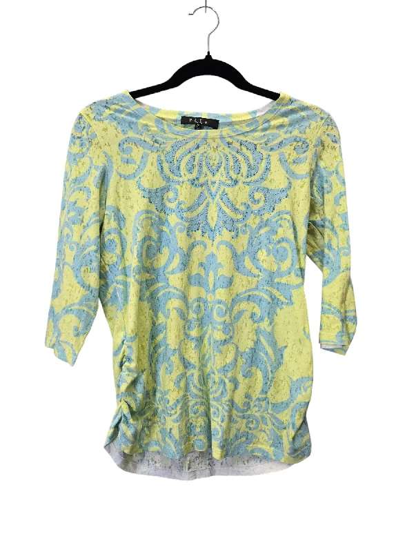 women's tops for those who want to add a touch of sophistication to their casual attireBlue & Yellow Top 3/4 Sleeve Bleu, Size L