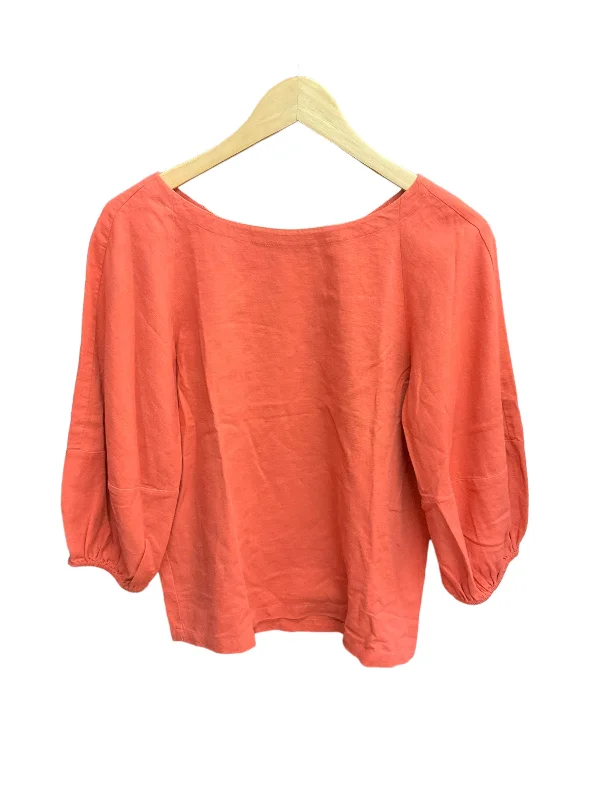 women's tops for casual FridaysTop 3/4 Sleeve By Loft  Size: Xs