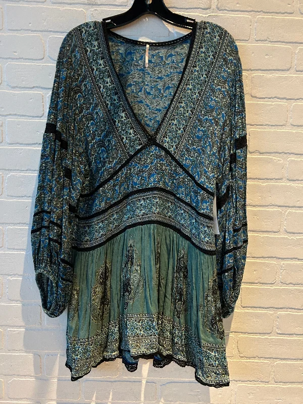 women's tops for smart casual looksTunic Long Sleeve By Free People In Black & Blue, Size: M