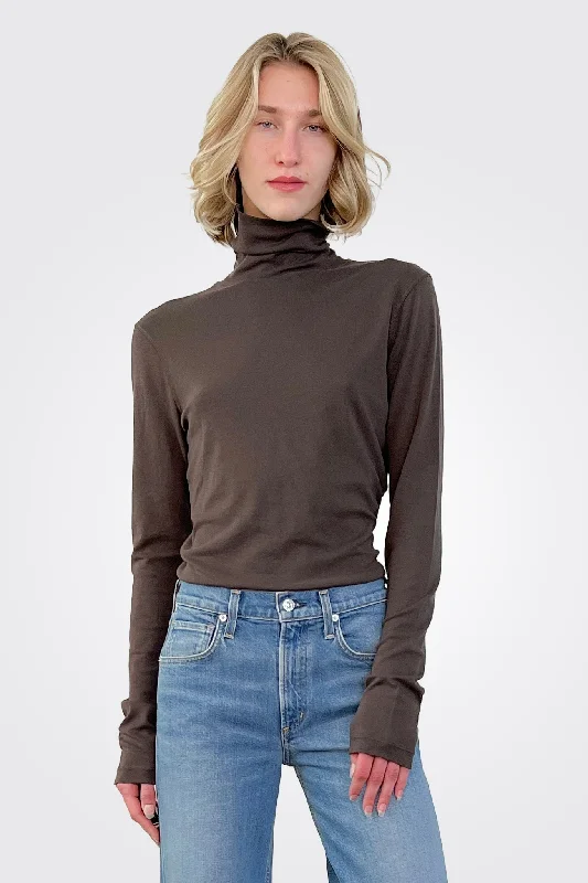 women's tops for beach outingsAspen Turtleneck - Chocolate