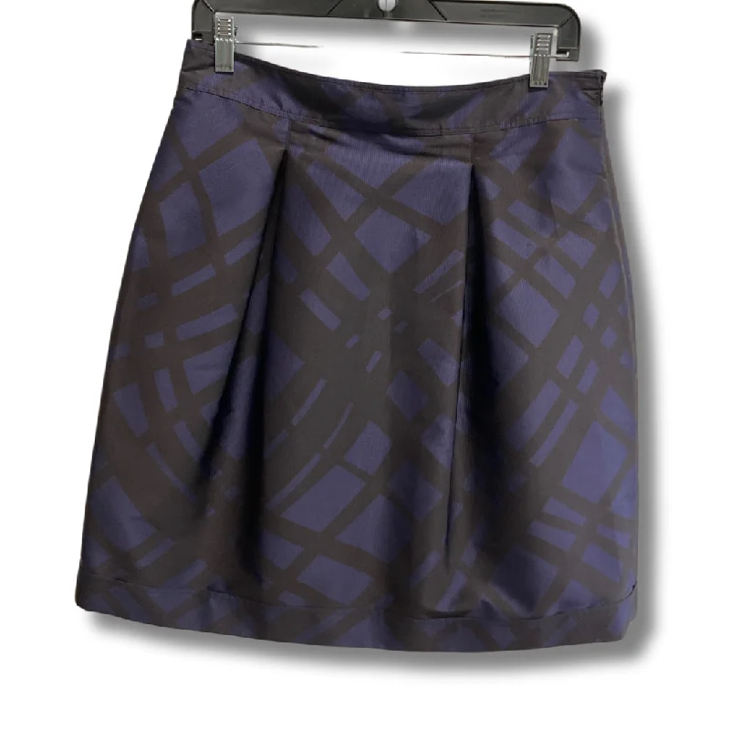 women's dressy skirtsSkirt Designer By Burberry In Blue, Size: 8