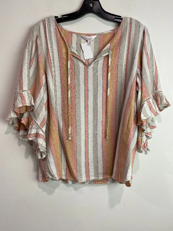 women's tops for maximalist fashion loversTop Short Sleeve By Lc Lauren Conrad In Beige, Size: Xl