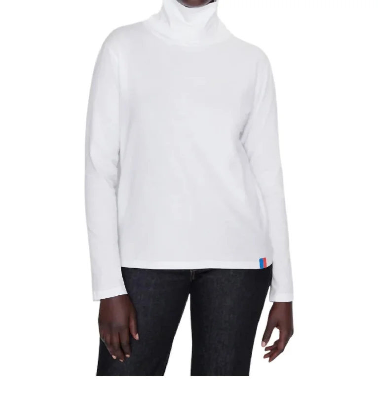 Cashmere Children's SweatersThe Turtleneck Sweater In White