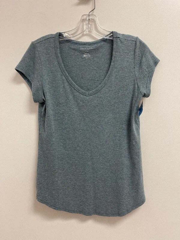 women's tops for those who want to elevate their everyday wear with chic and elegant piecesTop Short Sleeve By Cynthia Rowley In Blue, Size: M